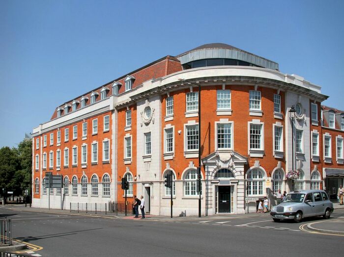 1 Bedroom Flat To Rent In Westcombe House, Windsor Street, Uxbridge, UB8