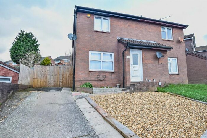 3 Bedroom Semi-Detached House To Rent In Lydstep Road, Barry, CF62