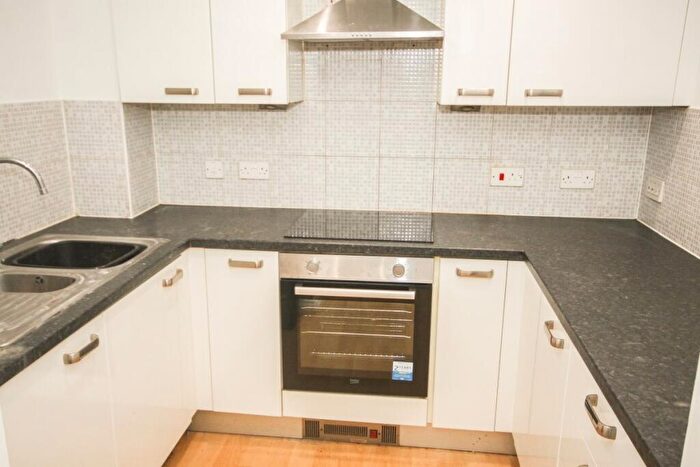 1 Bedroom Flat To Rent In Lee Heights, Maidstone, ME14