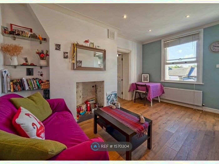 1 Bedroom Flat To Rent In Irving Road, London, W14