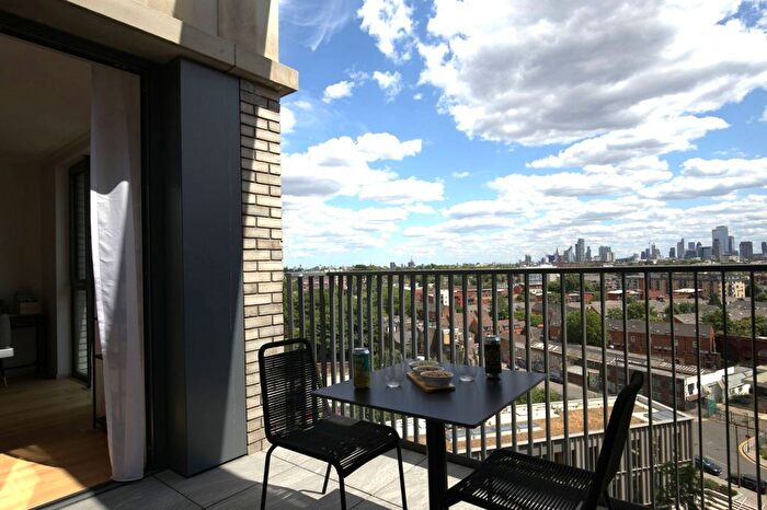 1 Bedroom Flat To Rent In A York Way, London, N1