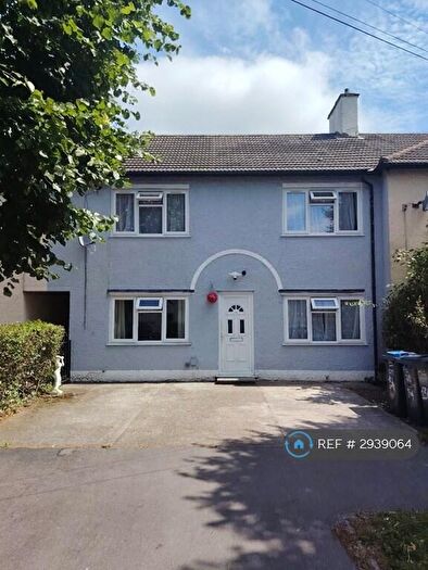 4 Bedroom Terraced House To Rent In Norbury Avenue, Thornton Heath, CR7
