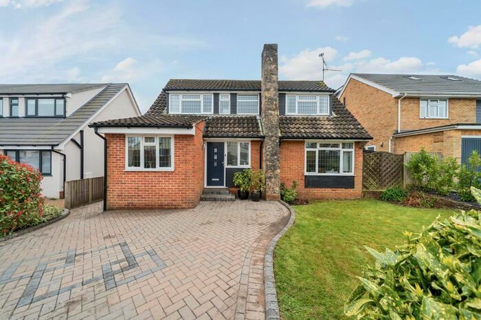 3 Bedroom Detached House To Rent In The Glade, Waterlooville, PO7