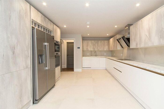 6 Bedroom Detached House For Sale In Traps Hill, Loughton, Essex, IG10