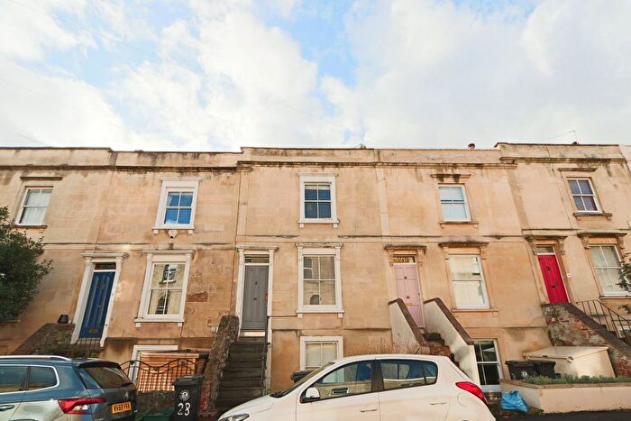 6 Bedroom Terraced House To Rent In Lansdown Road, Redland, Bristol, BS6