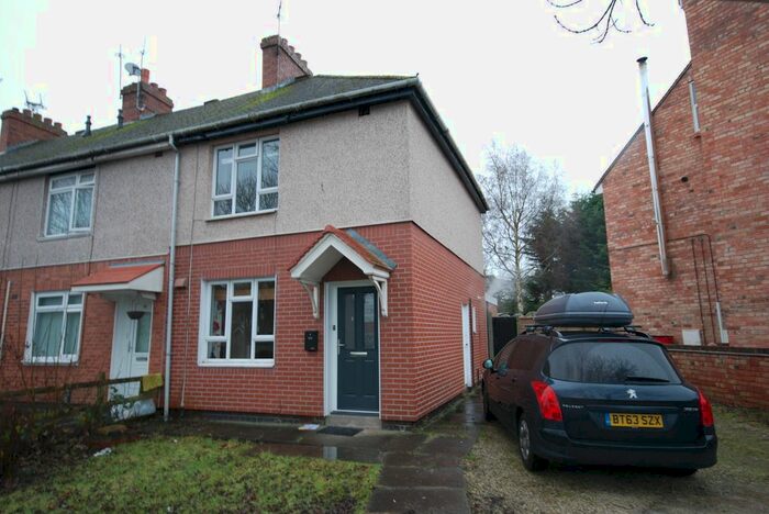 2 Bedroom End Of Terrace House To Rent In Millers Road, Warwick, CV34