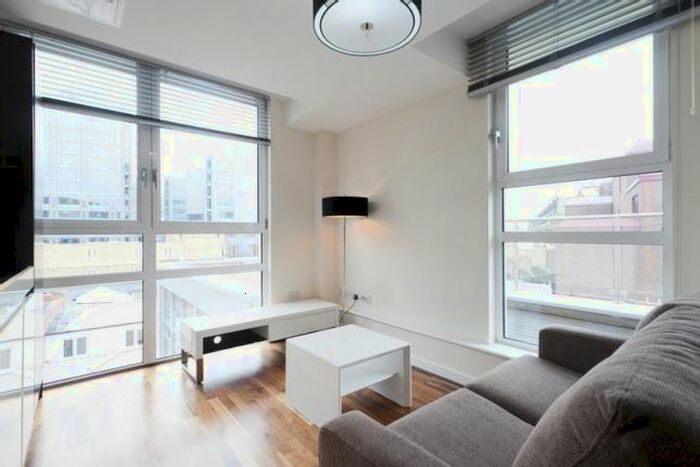 1 Bedroom Flat To Rent In Lambs Passage, London, EC1Y