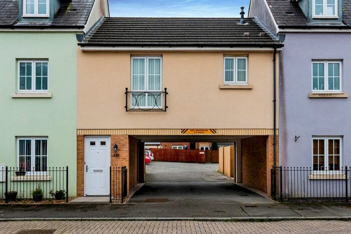 1 Bedroom Flat To Rent In Ffordd Watkins, Birchgrove, Swansea, SA7