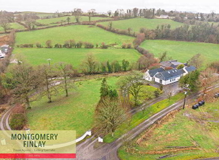 3 Bedroom Detached House With Garages For Sale In Trillick Road, Ballinamallard, BT94