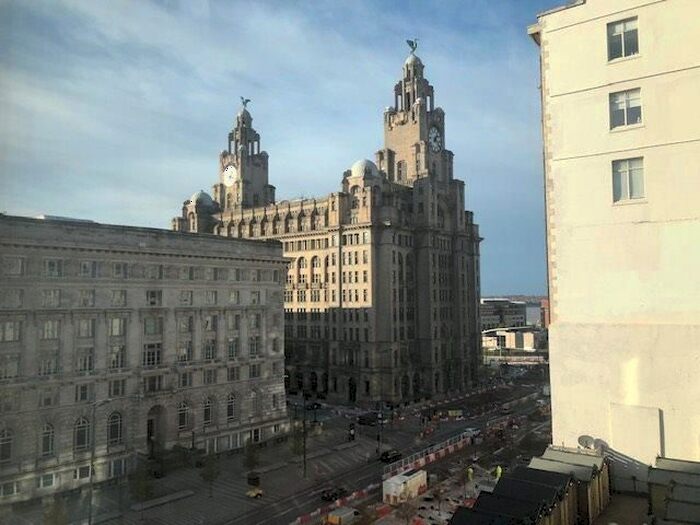 2 Bedroom Flat To Rent In The Strand, Liverpool, L2