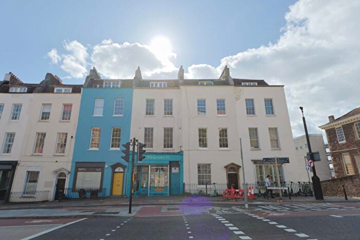 9 Bedroom Maisonette To Rent In Lower Park Row, Bristol, BS1