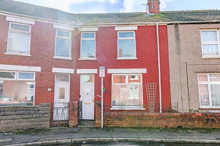 3 Bedroom Terraced House For Sale In Castle Street, Barry, CF62