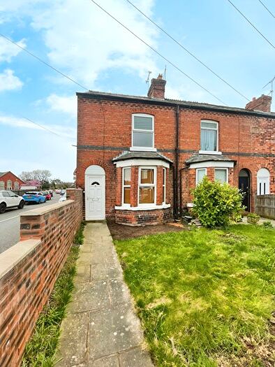 2 Bedroom End Of Terrace House To Rent In Chapel Lane, Chester, Cheshire, CH3