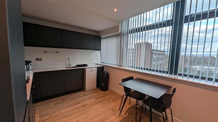 1 Bedroom Apartment To Rent In Paragon House, Seymour Grove, M16