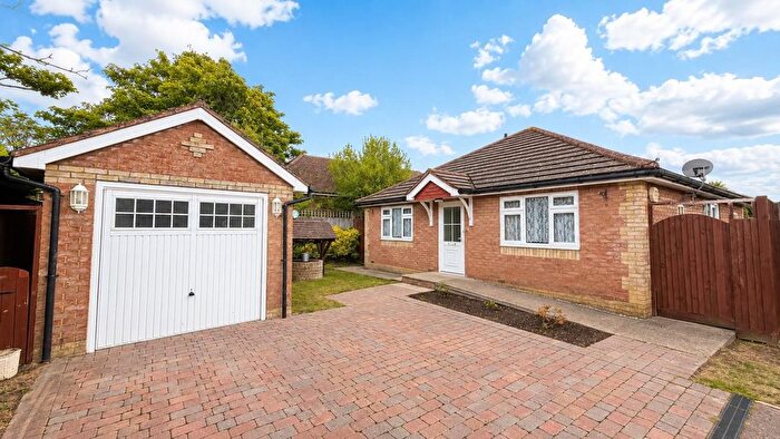 2 Bedroom Detached Bungalow For Sale In Hemingford Rise, Hastings, TN35