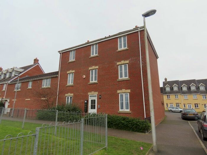2 Bedroom Flat To Rent In Nadder Meadow, South Molton, EX36