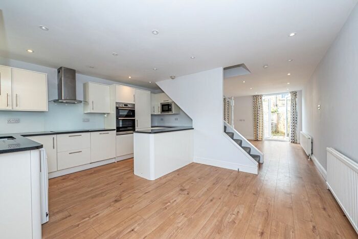 3 Bedroom Terraced House For Sale In Dunston Road, Battersea, London, SW11