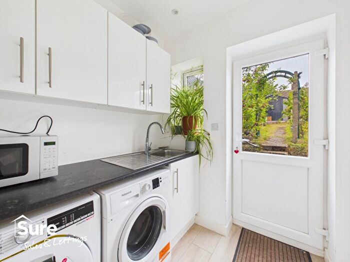 1 Bedroom Semi-Detached House To Rent In Double Room With Own En Suite At Horselers, Hemel Hempstead, Hertfordshire, HP3