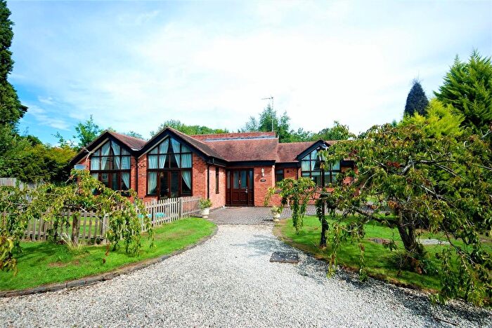 4 Bedroom Bungalow To Rent In Blackdown Hall, Sandy Lane, Leamington Spa, CV32