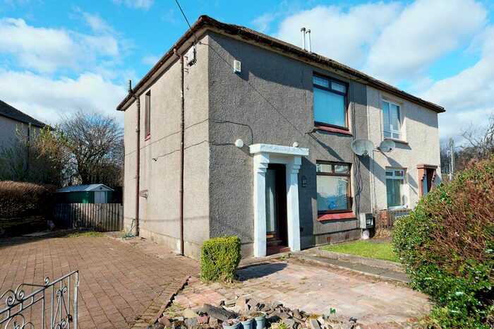3 Bedroom Semi-Detached House For Sale In Longbar Avenue, Glengarnock, Beith, North Ayrshire, KA14