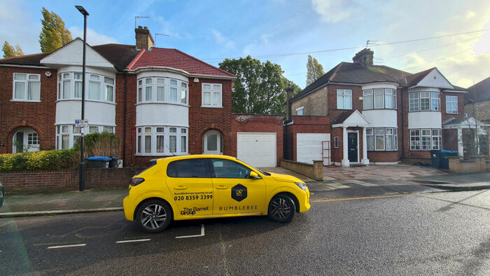 3 Bedroom Semi-Detached House To Rent In Pentyre Avenue, London, N18