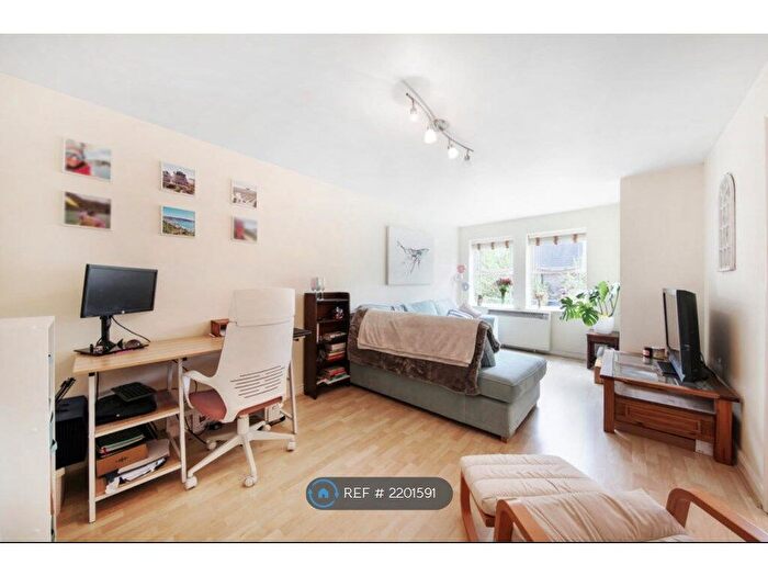 1 Bedroom Flat To Rent In Wandsworth, London, SW18