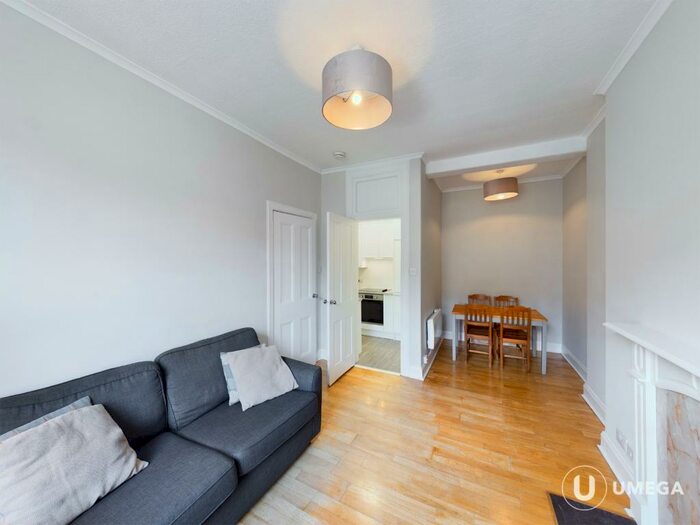 1 Bedroom Flat To Rent In Wardlaw Place, Gorgie, Edinburgh, EH11