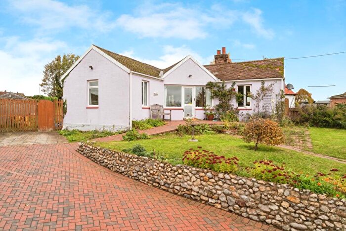 2 Bedroom Bungalow For Sale In St. Peters Road, Walsingham, Norfolk, NR22