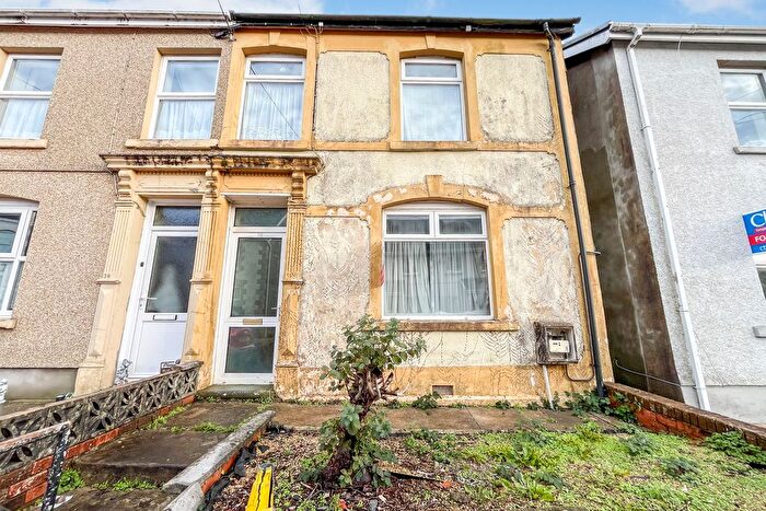 3 Bedroom Semi-Detached House For Sale In Tirycoed Road, Glanamman, Ammanford, SA18