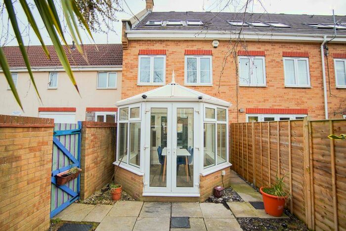 5 Bedroom Terraced House To Rent In Lodge Road, Kingswood, Bristol, BS15