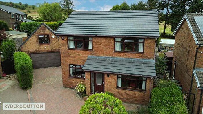3 Bedroom Detached House For Sale In Gledhill Close, High Crompton, Shaw, Greater Manchester, OL2