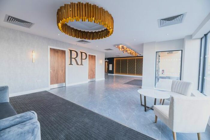 2 Bedroom Flat To Rent In Regency Place, Parade, Birmingham, B1