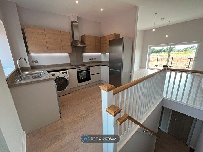 2 Bedroom Detached House To Rent In Bayley Place, Exeter, EX1