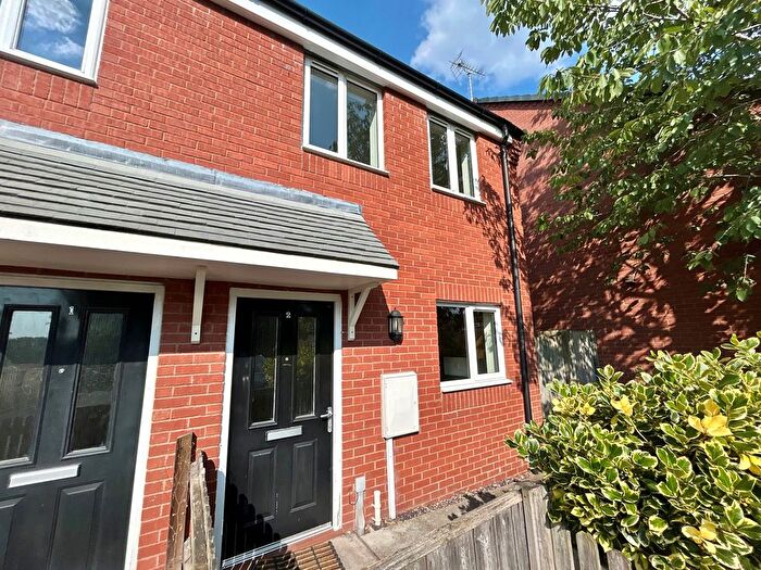 2 Bedroom Property To Rent In Highfield Close, Clipstone Village, Mansfield, NG21