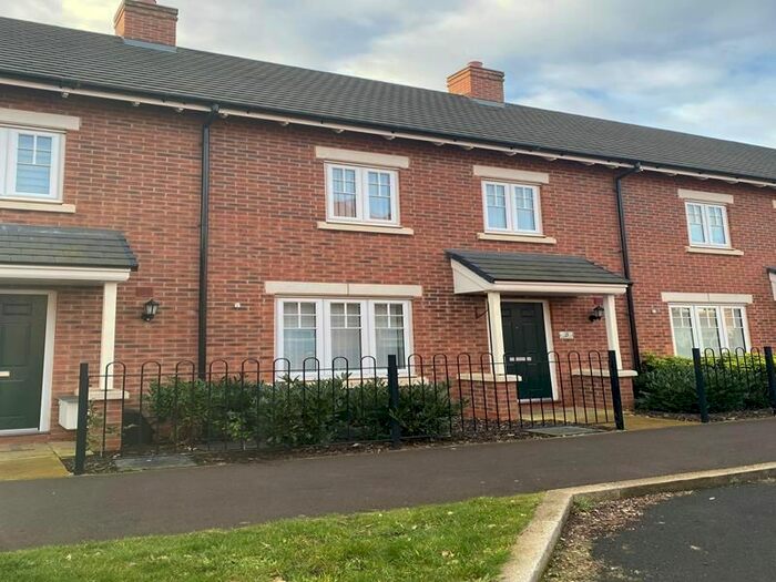2 Bedroom Property To Rent In Saunders Field, Kempston MK42