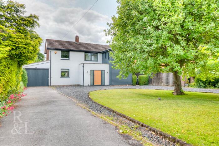 3 Bedroom Detached House For Sale In Priory Avenue, Tollerton, Nottingham, NG12