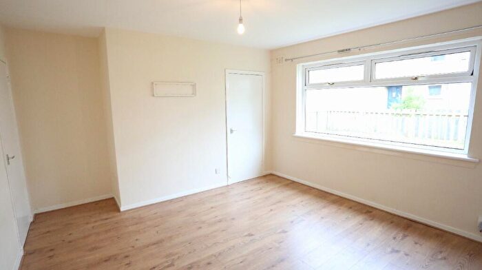 2 Bedroom Flat To Rent In Forrester Park Drive, Corstorphine, Edinburgh, EH12