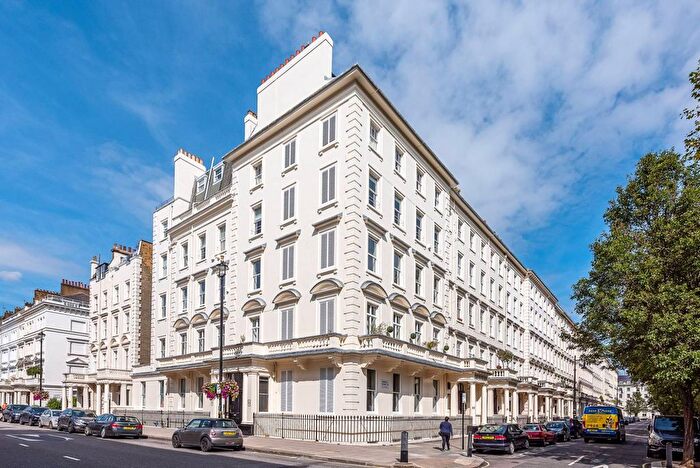 2 Bedroom Flat To Rent In Warwick Square, Pimlico, London, SW1V
