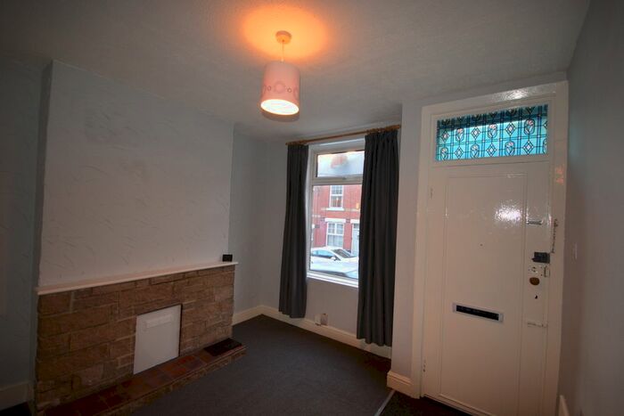 2 Bedroom Terraced House To Rent In Rossington Road, Sneinton, Nottingham, NG2