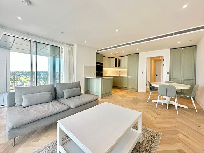 2 Bedroom Flat To Rent In Lockgate Road, London, SW6