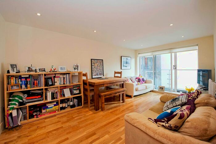 1 Bedroom Flat To Rent In Long Lane, London, SE1