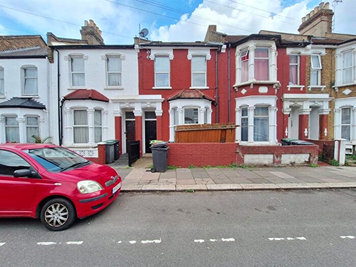 1 Bedroom Flat To Rent In Winchelsea Road, London, N17