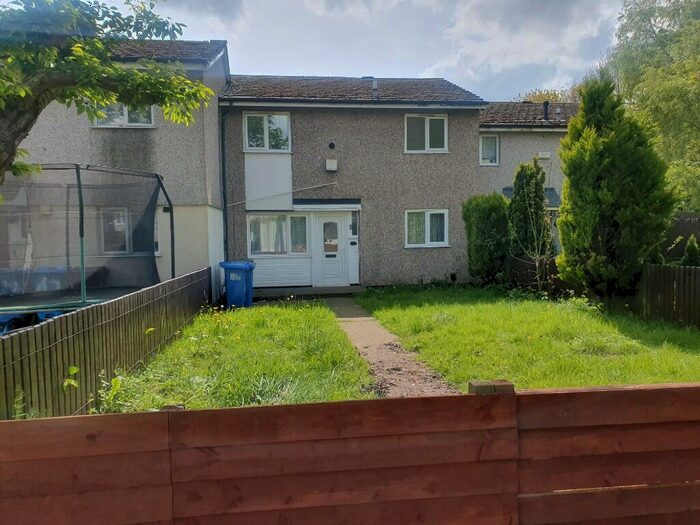 3 Bedroom End Of Terrace House To Rent In Moray Walk, Derby, Derbyshire, DE21