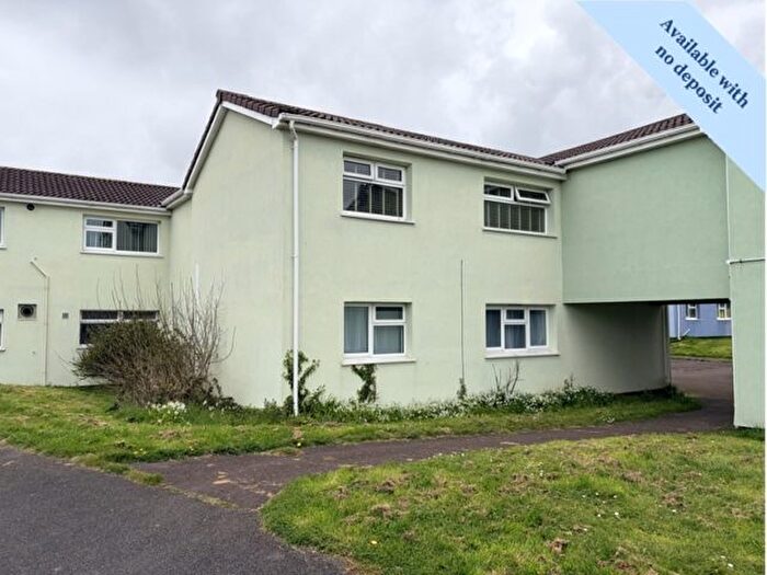 2 Bedroom Flat To Rent In West Cross, Warwick Place, SA3