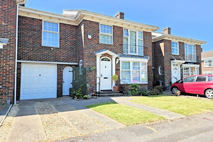 4 Bedroom Property For Sale In Little Green, Alverstoke, Gosport, PO12