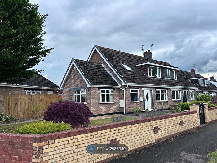 2 Bedroom Semi-Detached House To Rent In Greenfield Close, Armthorpe, Doncaster, DN3