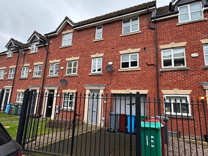 3 Bedroom Town House To Rent In D, Haveley Road, Manchester, M22