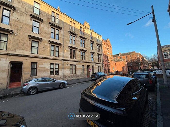 1 Bedroom Flat To Rent In Muirpark Street, Glasgow, G11