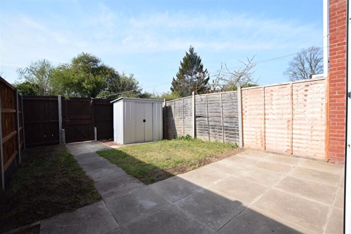 4 Bedroom Town House To Rent In Papplewick Close, Norwich, Norfolk, NR4