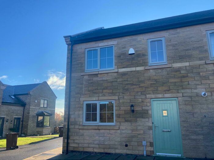 3 Bedroom End Of Terrace House For Sale In Monkey Brew Close, Peak Dale, Buxton, SK17